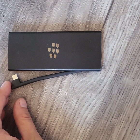 Blackberry l accessorie l battery l charger l electronic - Picture 2 of 5